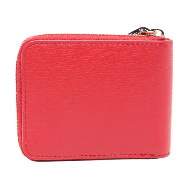 LOVE MOSCHINO