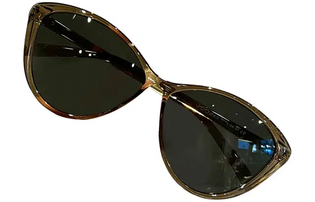 Cranta Komeia ins TR90