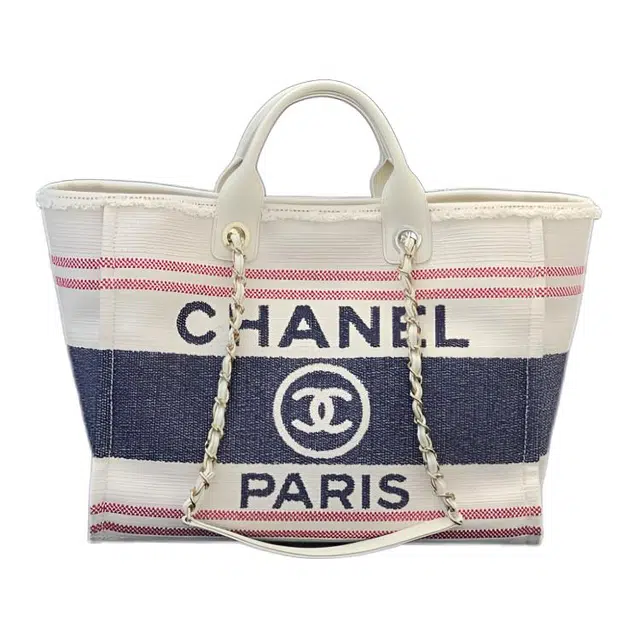 CHANEL 25C Tote