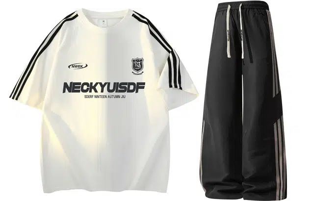 NINETEEN AUTUMN Logo