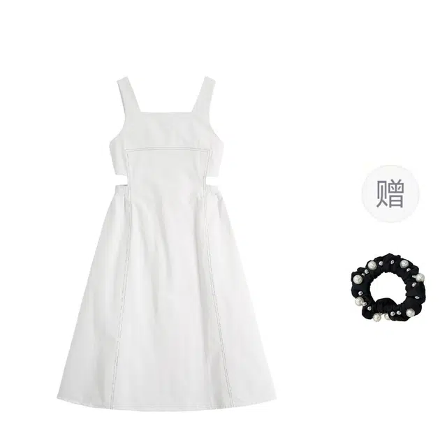 雾闪闪 舒适复古纯色方领通勤无袖连衣裙 女款