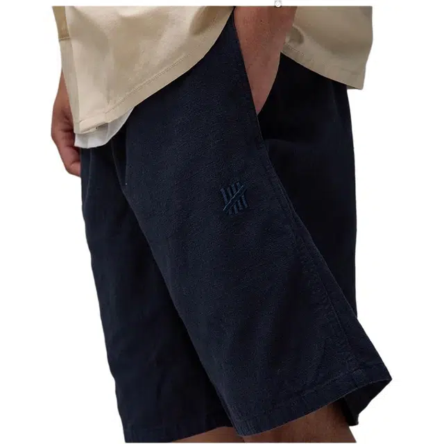 UNDEFEATED SS25 Logo