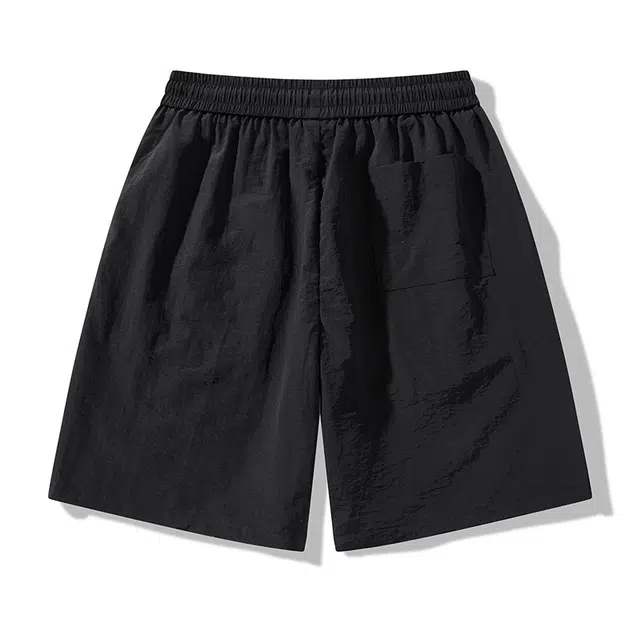 巴塞罗那足球俱乐部 美式基础款纯色简约户外防晒轻薄运动速干宽松舒适透气日常通勤百搭篮球五分休闲短裤 男女同款