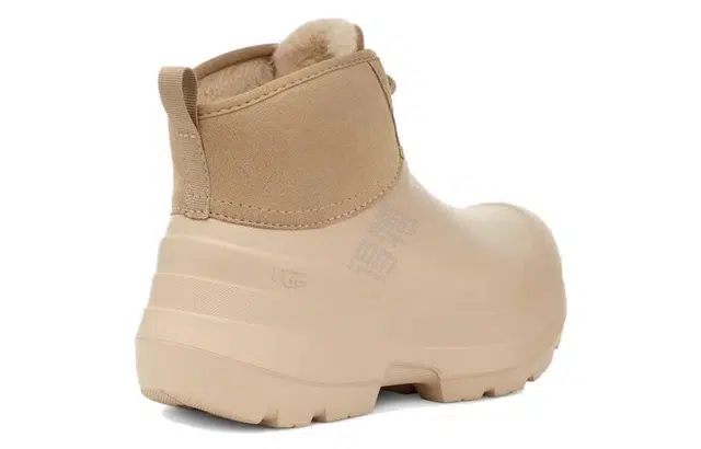 UGG