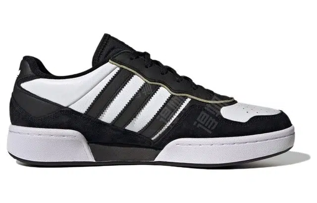 adidas originals Courtic