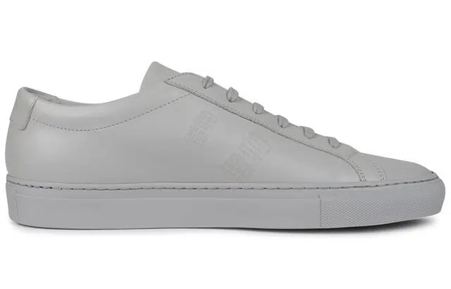 COMMON PROJECTS Origina