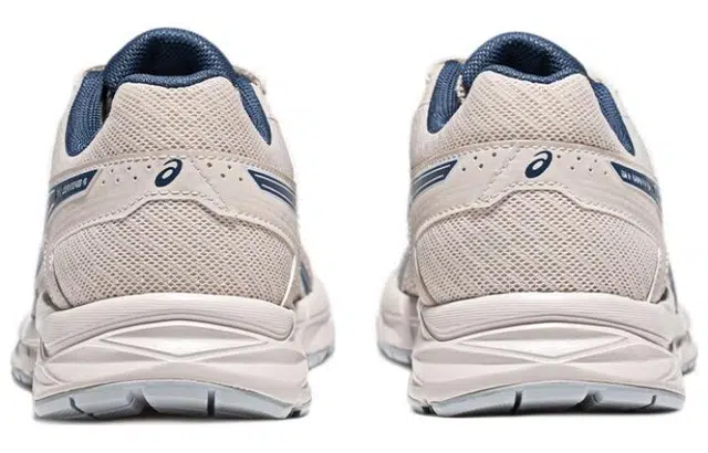 Asics Gel-Contend 4