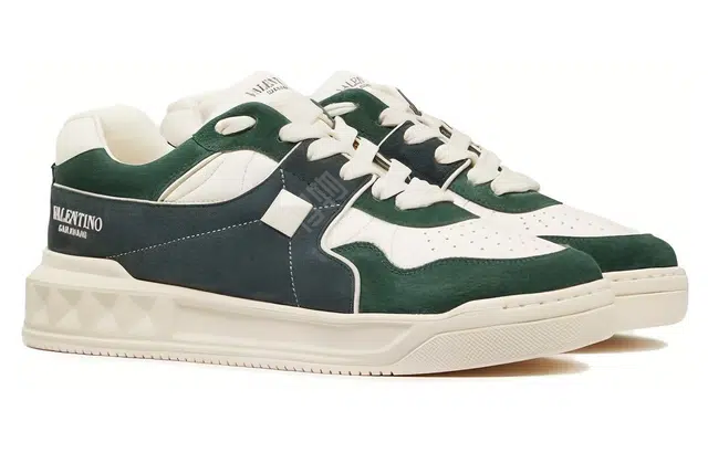 Valentino One Stud