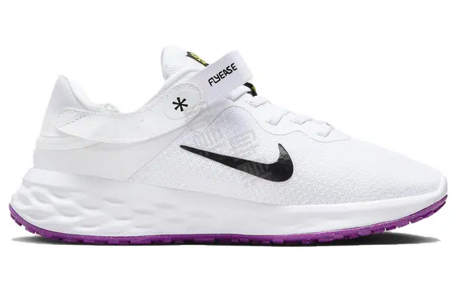 Nike REVOLUTION 6