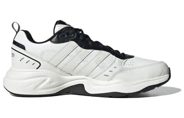 adidas neo Strutter