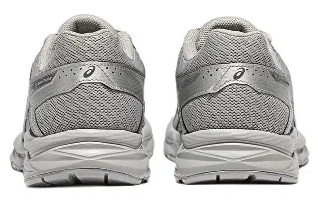Asics Gel-Contend 4