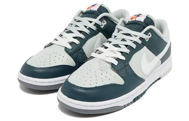 Nike Dunk Low "Remix"