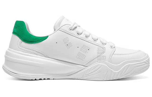 Skechers
