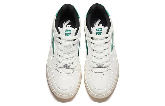 Anta 982