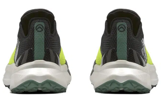 THE NORTH FACE Vectiv Traval