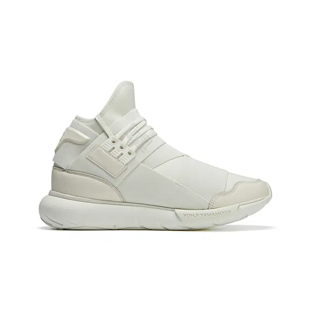 Y-3 Qasa