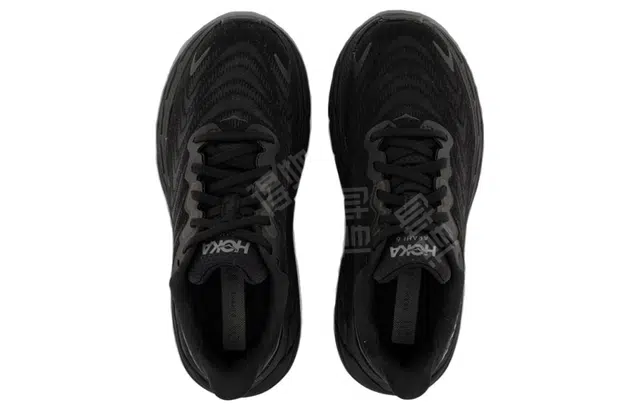 HOKA ONE ONE Arahi 6
