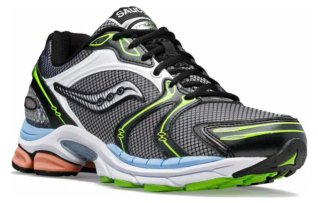 Saucony ProGrid Triumph 4