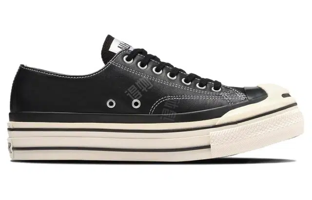 doublet x Converse