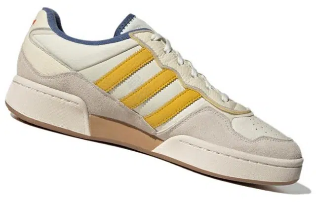adidas Courtic Beige