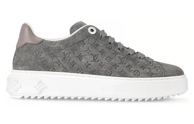LOUIS VUITTON Time Out