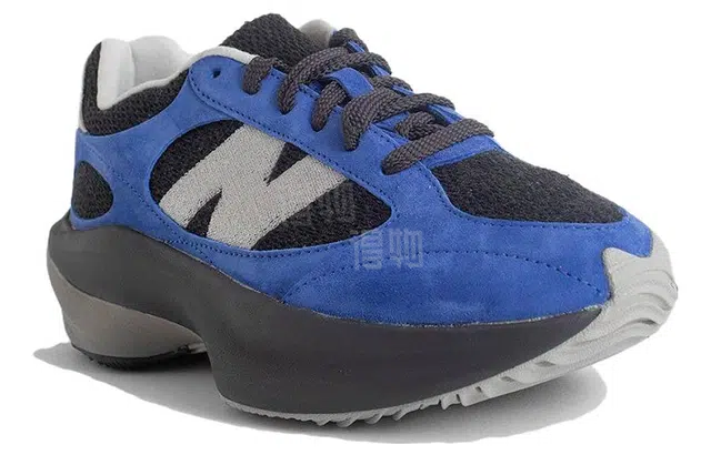 New Balance Warped Runner