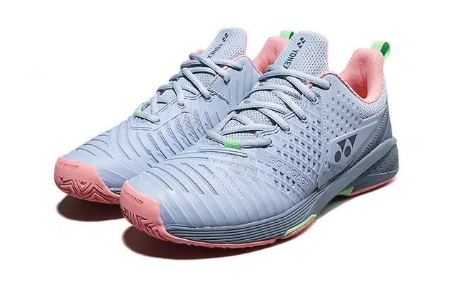 YONEX