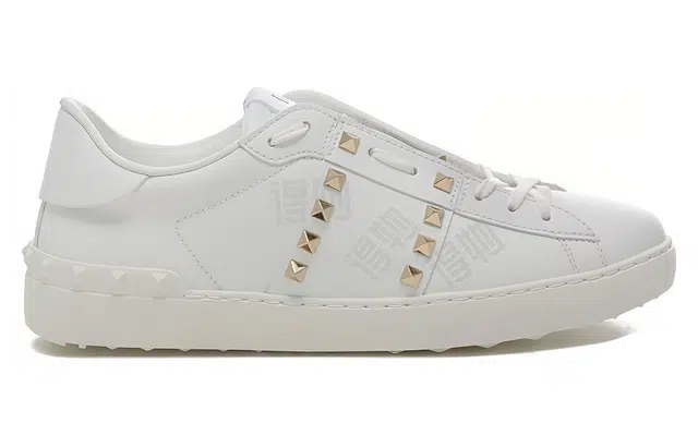 Valentino ROCKSTUD