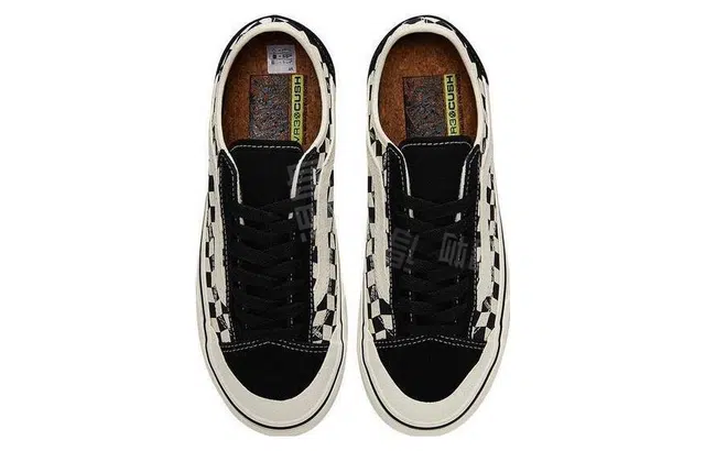 Vans Style 136