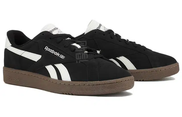 Reebok Club C GROUNDS