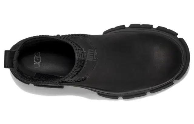 UGG