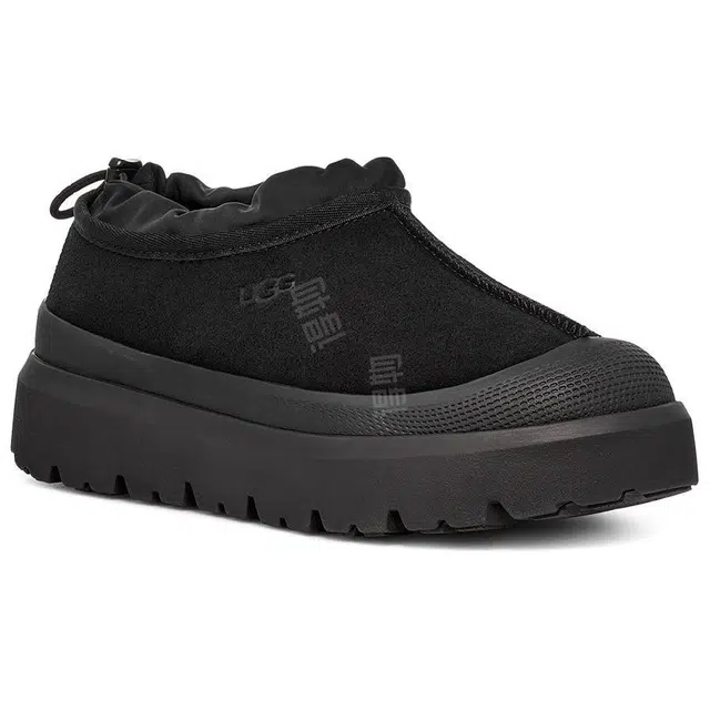 UGG