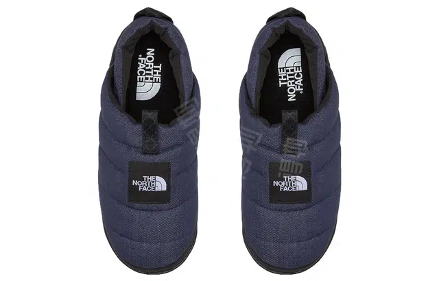 THE NORTH FACE Nuptse Mule Denim
