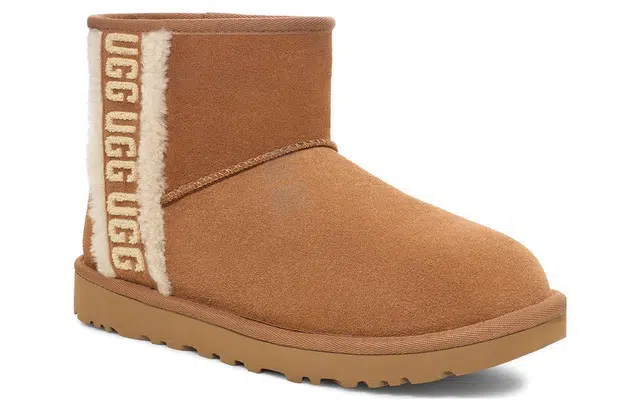 UGG CLASSIC MINI
