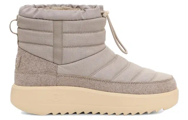 UGG