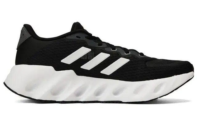 adidas Switch Run