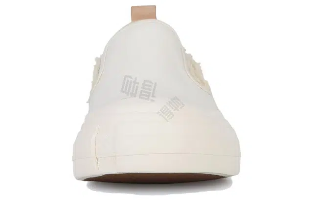 xVESSEL G.O.P. White Slip On