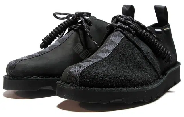 Clarks Desert Trek