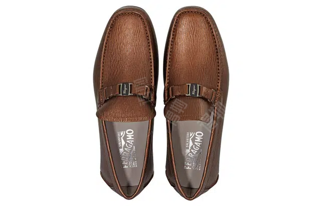 FERRAGAMO Vara