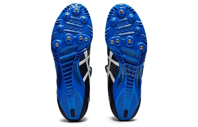 Asics Blade 9
