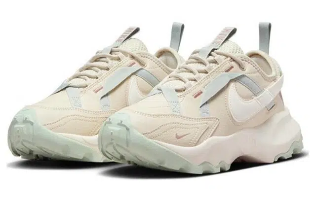 Nike TC 7900 Beige
