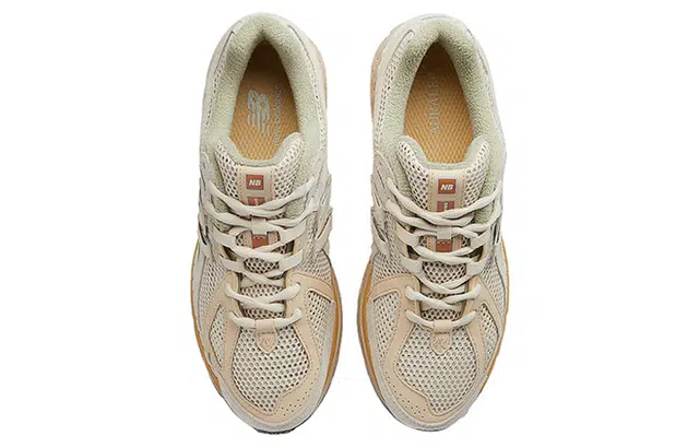 Auralee x New Balance NB 1906R