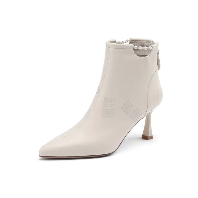 DAPHNE PU 7.5cm
