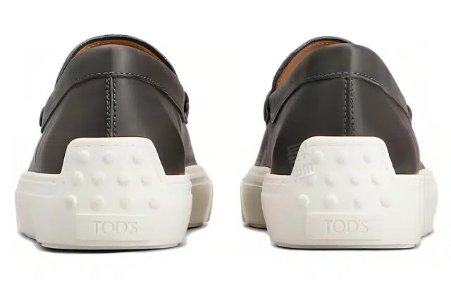 TOD'S