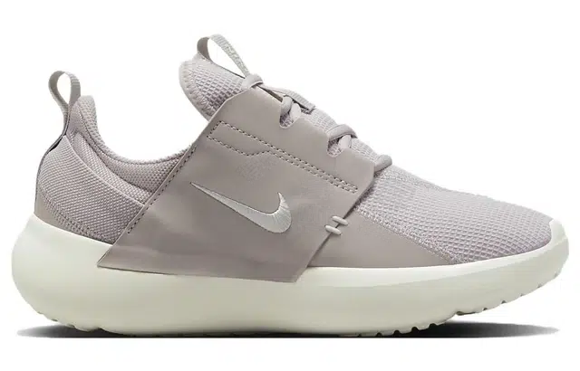 Nike E-Series AD