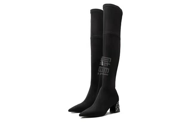 NINE WEST