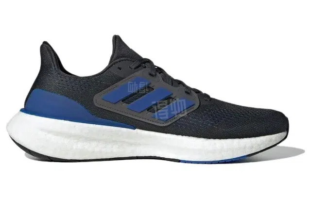 adidas Pureboost 23