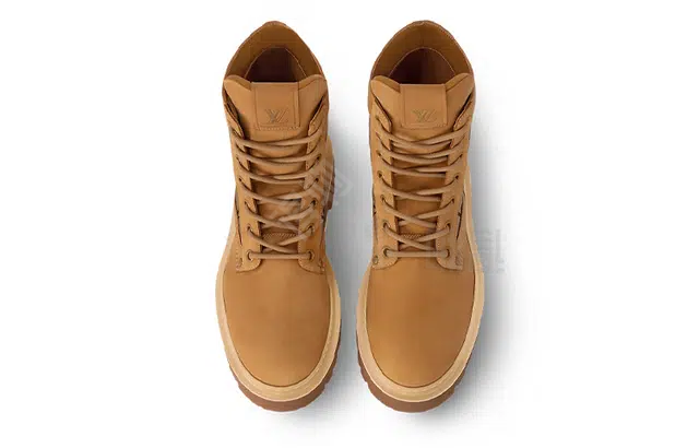 LOUIS VUITTON Ranger