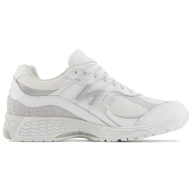 New Balance NB 2002R Gore-Tex