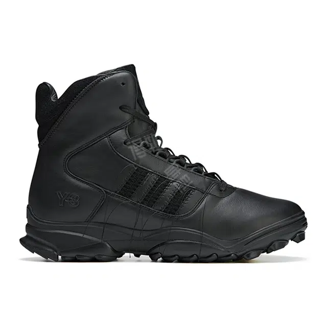 Y-3